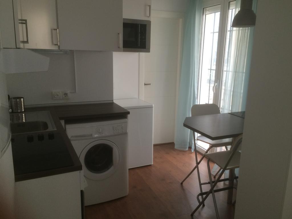 Málaga Apartamentos Szoba fotó